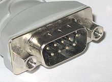 220px-9_pin_d-sub_connector_male_closeup.jpg